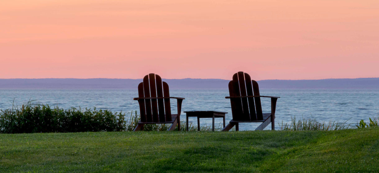 Poolside furniture: Planning the perfect setting for 2022