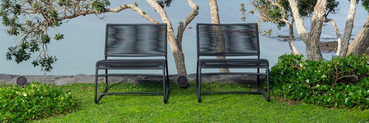 Outdoor Lounge Chairs