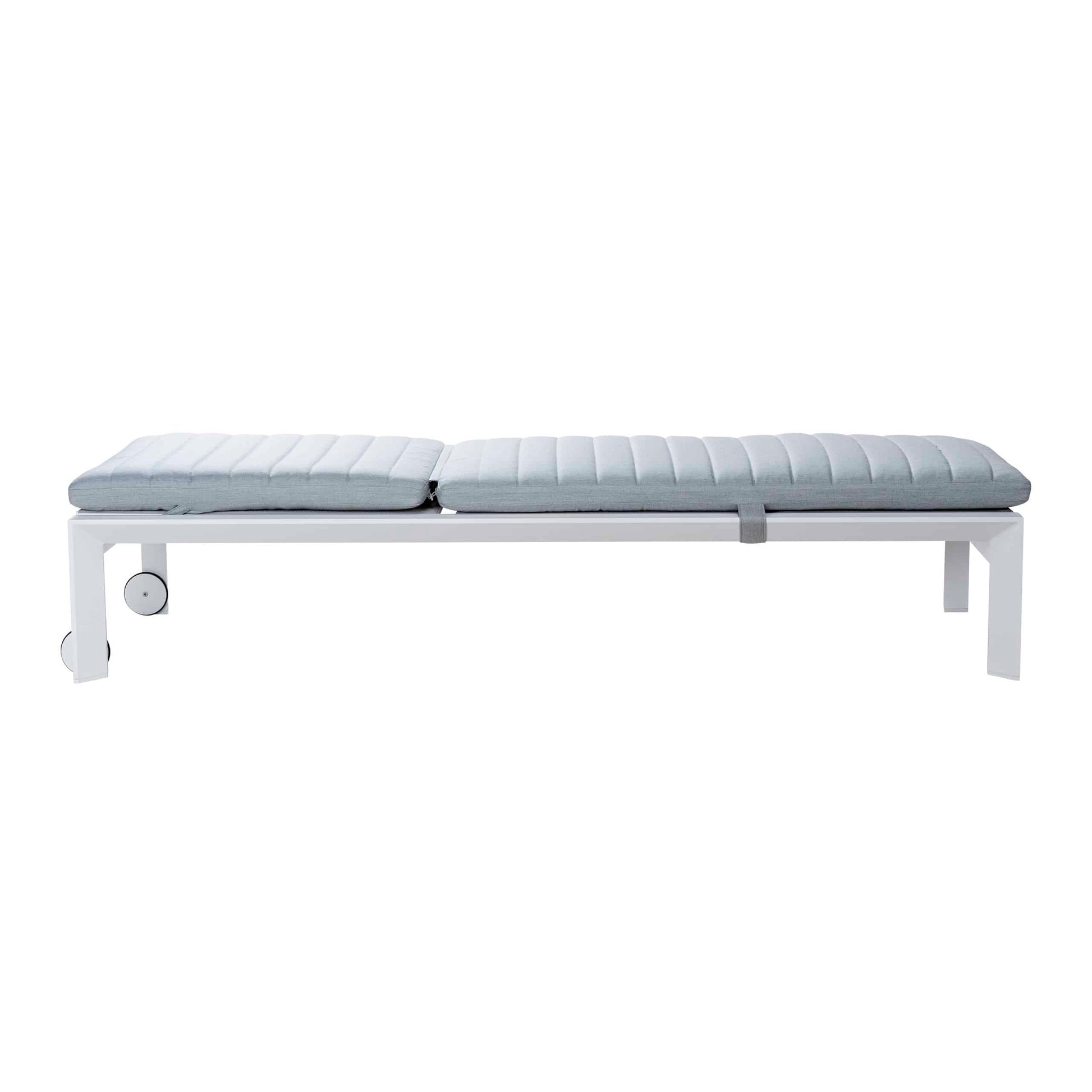 Design Warehouse - 128410 - Amazon Aluminium Sun Lounger (White) with Sunbrella Cushion (Natté Grey Chiné)  - White