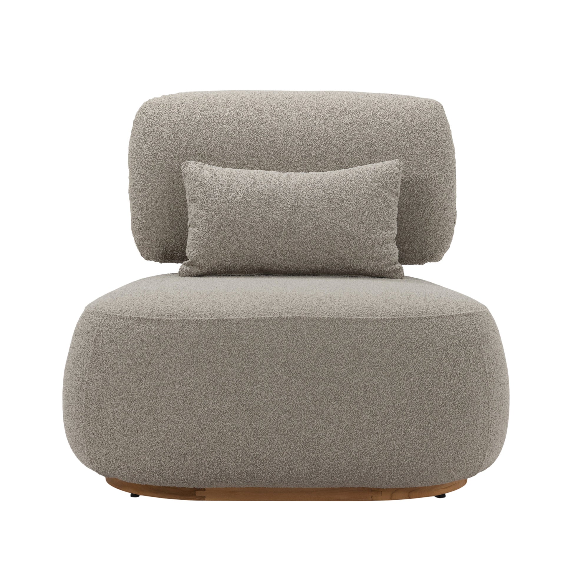 Menton teak lounge chair. Front view.