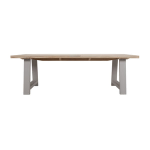 Santa Fe teak and aluminium dining table in linen colour way for frame. Side view.