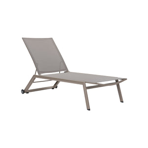 Taupe-coloured Vomo Lounger with breathable Textilene mesh, upright position